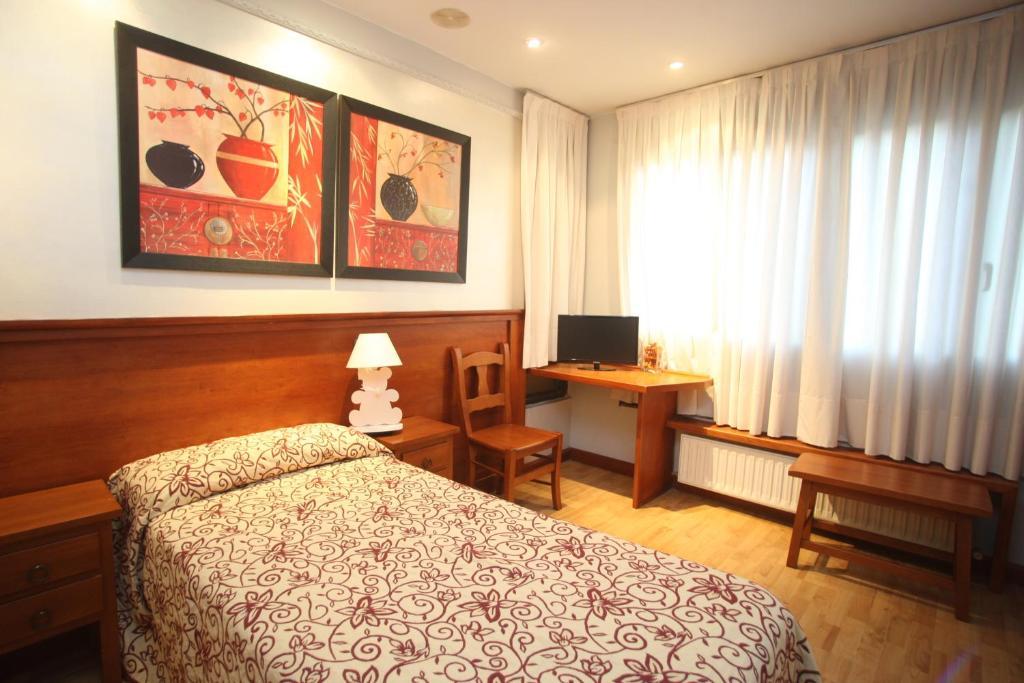 Hostal Vitorina Soria Habitación foto